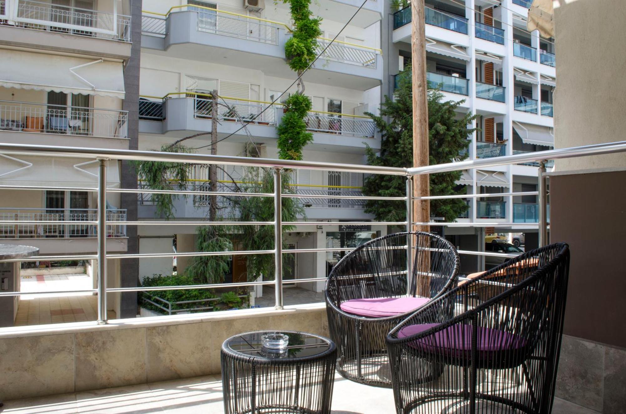 Thess1home Mistral *